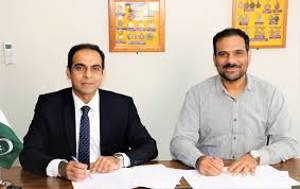 How Qasim Ali Shah & ilmkidunya Revolutionized Motivational Speaking in the Digital Age 